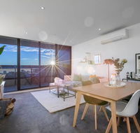 107 Light Filled Cozy Apt in the Heart of St Kilda - Tweed Heads Accommodation