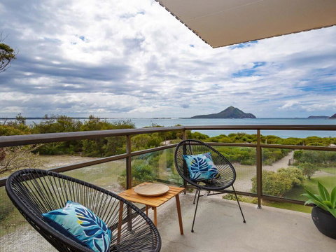 11 'Intrepid' , 3 Intrepid Close - Absolute Beachfront Bliss - Tweed Heads Accommodation 0
