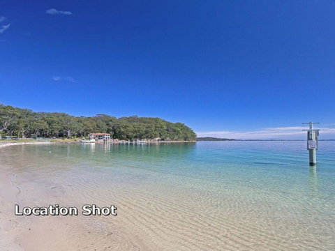 11 'Shoreline' 1 Intrepid Close - Cosy Unit Within Walking Distance To The Water - Tweed Heads Accommodation 2