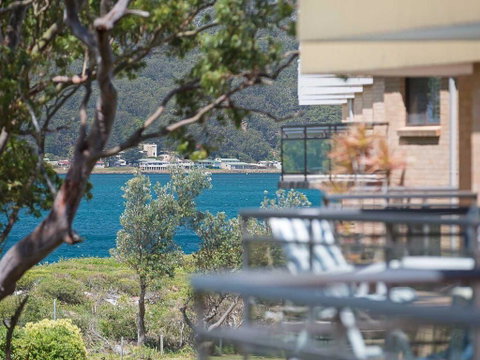 11 'Shoreline' 1 Intrepid Close - Cosy Unit Within Walking Distance To The Water - Tweed Heads Accommodation 0