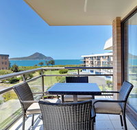 12 'Commodore' 6 Intrepid Close - beautiful water views - Tweed Heads Accommodation