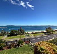 12 'Kiah' 53 Victoria Pde - panoramic water views in the heart of Nelson Bay - Tweed Heads Accommodation