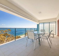 12 'Le Vogue' 16 Magnus St - Sensational Water Views Lift Pool  Tennis Court - Tweed Heads Accommodation