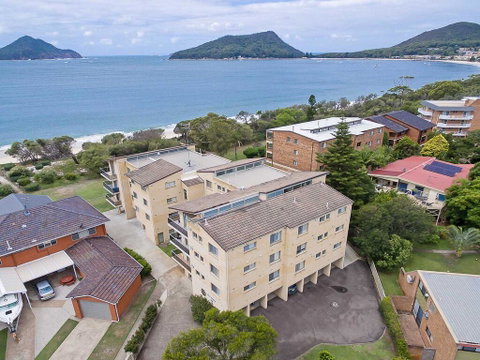 12 'The Helm', 22 Voyager Close - Unit In Little Beach With Direct Access To Shoal Bay Beach! - Tweed Heads Accommodation 0