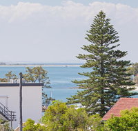13 'Cote D'Azur' 61 Donald Street - Lovely unit with air con pool lift and WiFi - Tweed Heads Accommodation