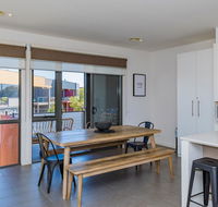 13 Shore Place - Tweed Heads Accommodation