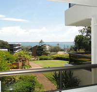 17 'The Commodore' 9-11 Donald Street - pleasant unit with open plan living - Tweed Heads Accommodation