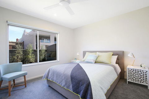 18 On Rayner - Swish Apartment Myrtleford - Tweed Heads Accommodation 1