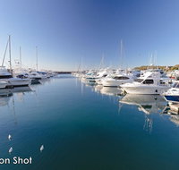 19 'The Commodore' 9-11 Donald Street - Two bedroom unit in the CBD of Nelson Bay - Tweed Heads Accommodation