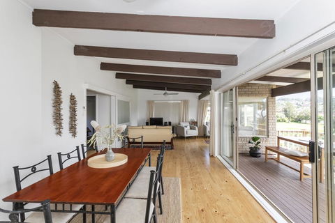 19 Buchan Street - Mollymooks Tee To Sea - Tweed Heads Accommodation 3