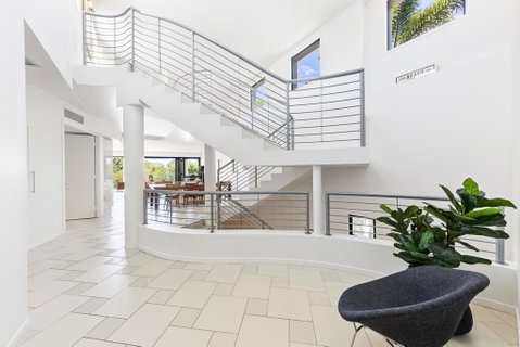 19 Ross Crescent - Tweed Heads Accommodation 3