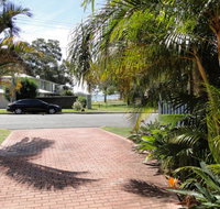 2 'Copacabana' 61 Sandy Point Road - cute unit with water views from the balcony - Tweed Heads Accommodation
