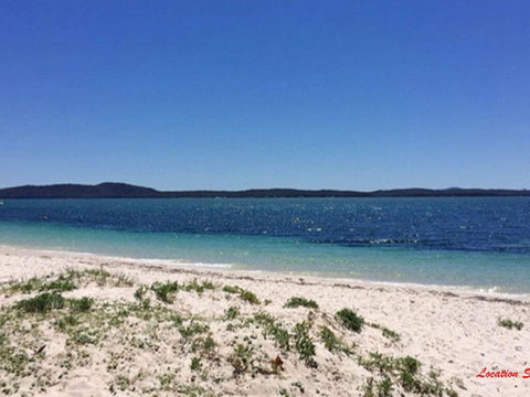 2 'Copacabana', 61 Sandy Point Road - Cute Unit With Water Views From The Balcony - Tweed Heads Accommodation 3