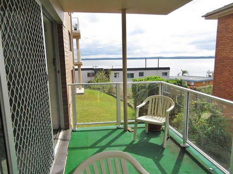 2 'Highpoint' 4 Magnus Street - Two Bedroom Unit Close To Nelson Bay CBD - Tweed Heads Accommodation 3