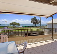 2 'Yachtsman Rest' 37 Victoria Parade - Foxtel aircon waterviews - Tweed Heads Accommodation