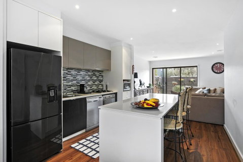 2 Bedroom Townhouse - Family & Corporate Bookings Only - Tweed Heads Accommodation 0