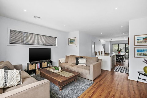 2 Bedroom Townhouse - Family & Corporate Bookings Only - Tweed Heads Accommodation 2