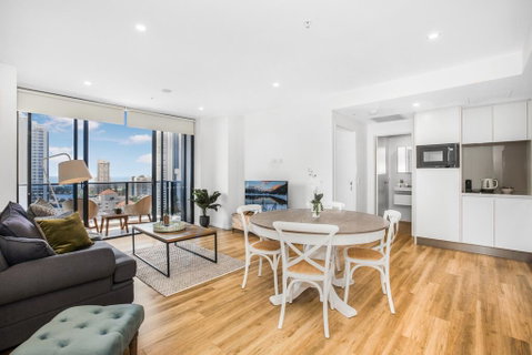 2-Bed Beach Apartment With Pool, Parking And Balcony - Tweed Heads Accommodation 0