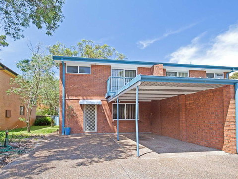 2/10 Catalina Close - Walk To Shoal Bay Beach - Tweed Heads Accommodation 0