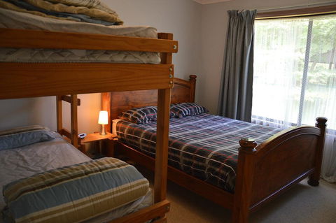 20 Toorak Rd, Bright - Tweed Heads Accommodation 2