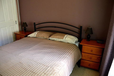 20 Toorak Rd, Bright - Tweed Heads Accommodation 3