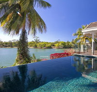 22 Noosa Parade - Tweed Heads Accommodation