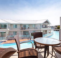 245 'Pacific Blue' 265 Sandy Point Rd - air conditioned unit with resort facilities and linen supplied - Tweed Heads Accommodation