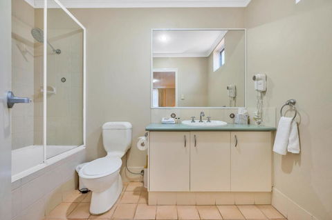 C Mandurah Apartment Resort - Tweed Heads Accommodation 4
