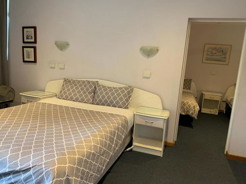 Casey On Princes Motel - Tweed Heads Accommodation 3