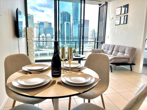 CASSA BCT - River-View Apartments Managed By The Cassa - Tweed Heads Accommodation 4