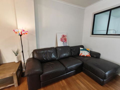Cozy Stays - 15 Mins To Airport & Gateway To NSW - Tweed Heads Accommodation 1