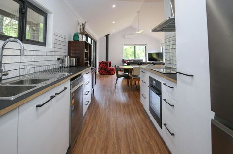 Cranmore Cottage - Tweed Heads Accommodation 3