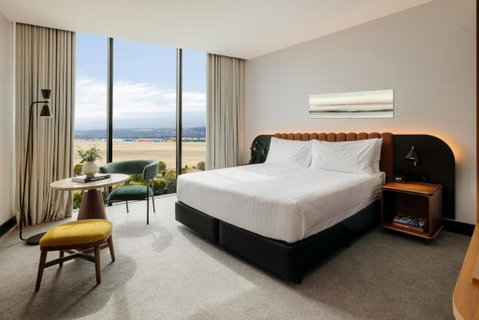 Crowne Plaza Adelaide Mawson Lakes, An IHG Hotel - Tweed Heads Accommodation 1