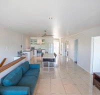 3 Bedroom Apartment // Spence St - Tweed Heads Accommodation