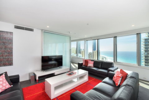 3 Bedroom Ocean View Private Apartment In Surfers Paradise - Tweed Heads Accommodation 0