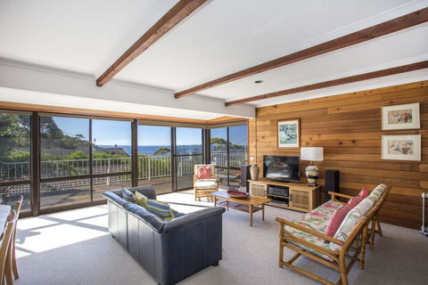 3 Shipton Cres - Heavenly Haven - Tweed Heads Accommodation 1