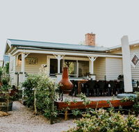 3 Willows Vineyard Cottage - Tweed Heads Accommodation