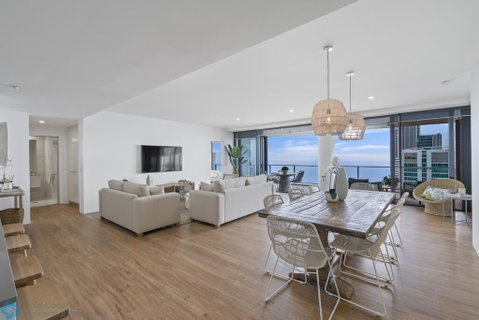 4 Bedroom Sub Penthouse Lvl 60 At Circle On Cavill - Tweed Heads Accommodation 2