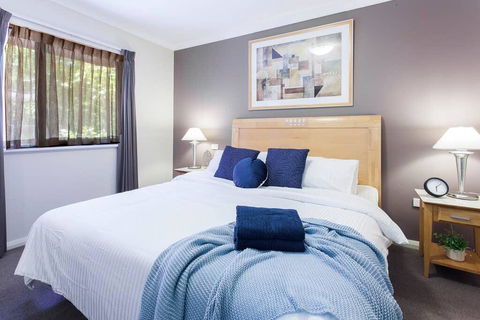 A Comfy 2BR Home, Top Location, FREE Parking - Tweed Heads Accommodation 0