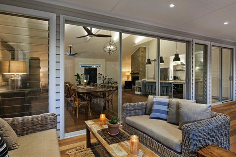 A Home Like Few Others - Tweed Heads Accommodation 1