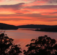 A Lakehouse Escape - Tweed Heads Accommodation