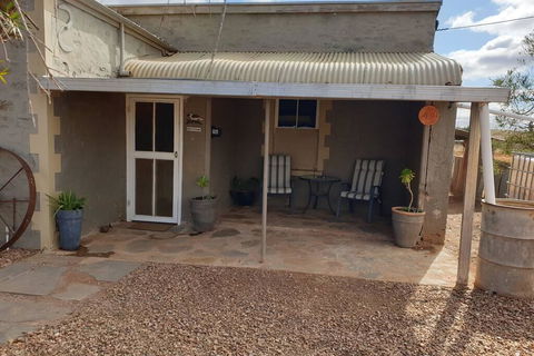 A Real Bush Retreat. Kangas, Emus & Starry Skies. - Tweed Heads Accommodation 2