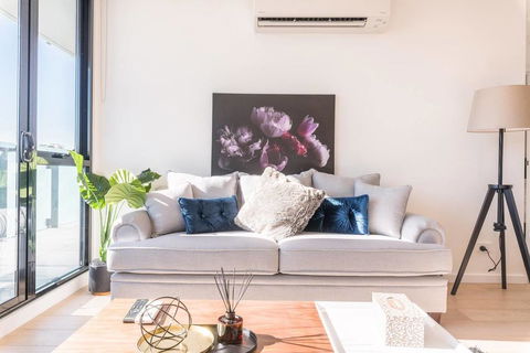 Abbortsford 2 Bed 2 Bath Mountain View Apartment - Tweed Heads Accommodation 3