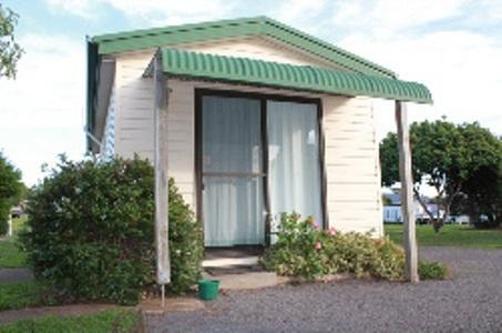 Abel Tasman Cabins Devonport - Tweed Heads Accommodation 2