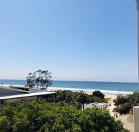 Absolute Beachfront - Cabarita Beach - Ocean Views - 3 Bed Apartment - Tweed Heads Accommodation