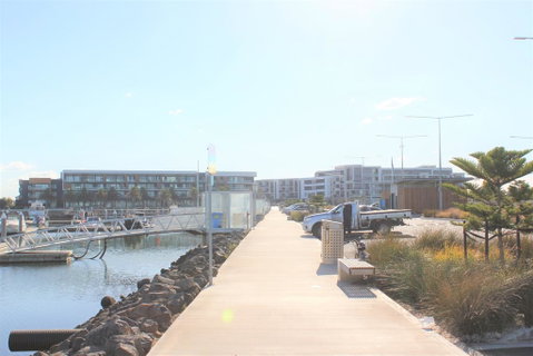 Absolute Waterfront Apt 319 Lighthouse - Tweed Heads Accommodation 1