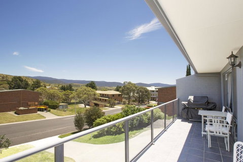 Acacia 2 - Luxurious Holiday Townhouse - Tweed Heads Accommodation 0