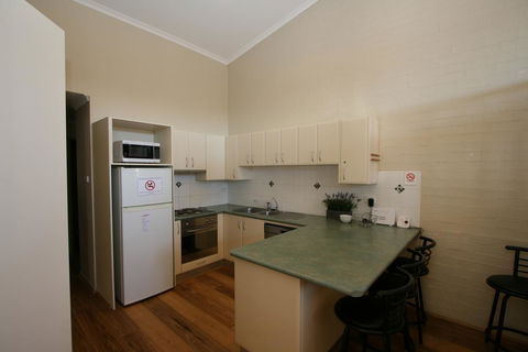 Acacia 5/2 Kirwan Close - Tweed Heads Accommodation 2