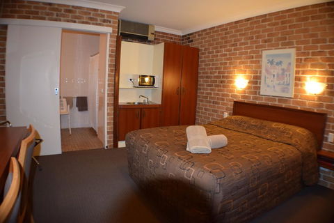 Acacia Motor Inn - Tweed Heads Accommodation 0