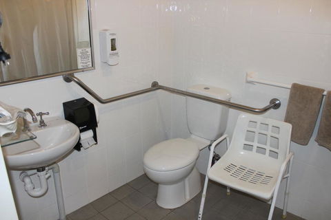 Acacia Motor Inn - Tweed Heads Accommodation 2